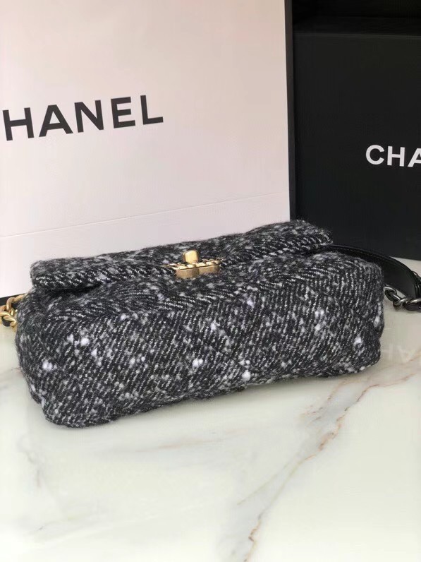 Chanel 19 flap bag Tweed AS1160 black