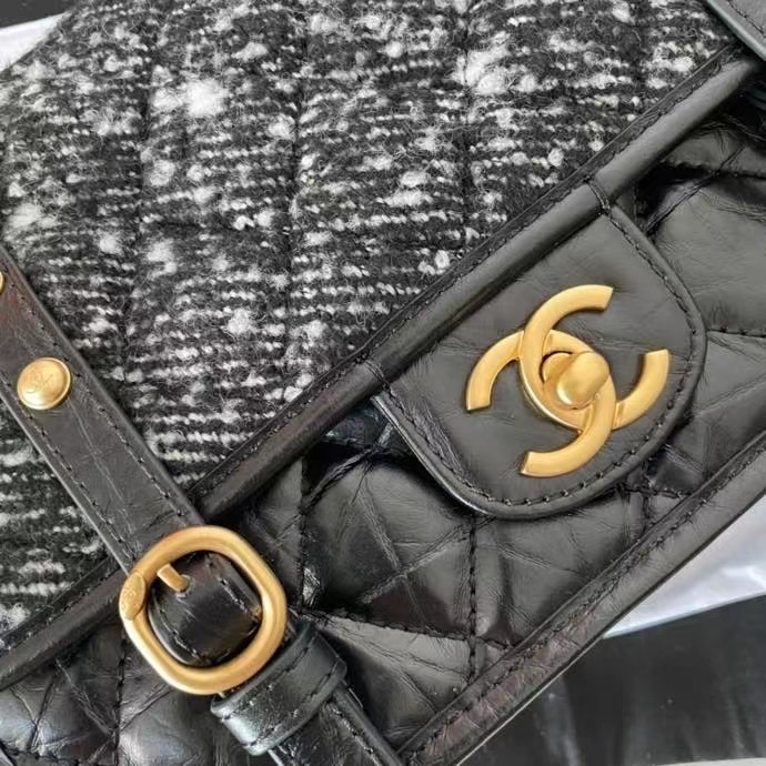 Chanel FLAP BAG AS2696 black