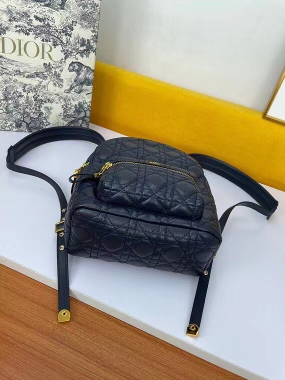 SMALL DIOR BACKPACK Cannage Lambskin M9222U dark blue