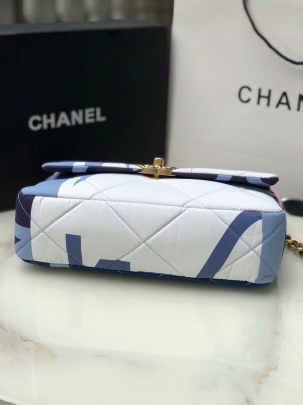 Chanel 19 flap bag AS1160 blue