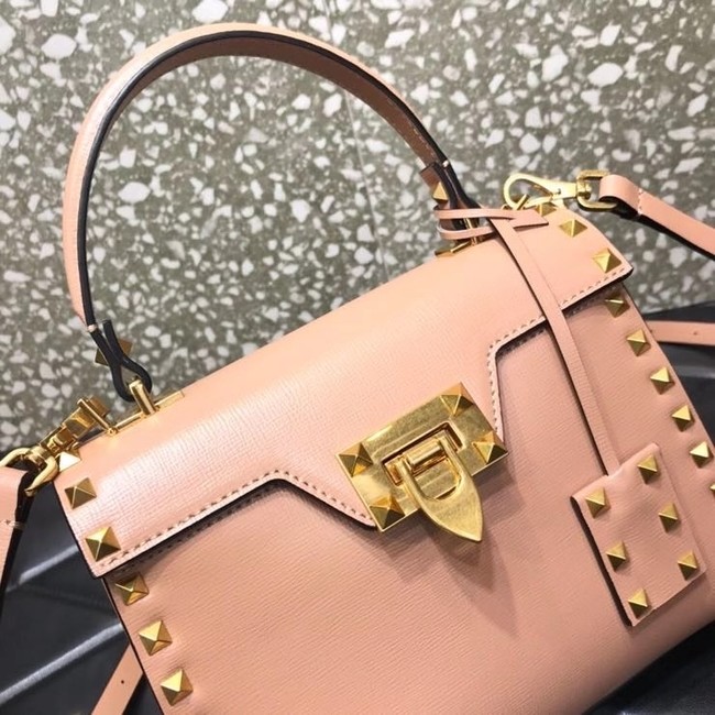 VALENTINO GARAVANI Rockstud Alcove Small grain calf leather handbag 2B0J71 pink