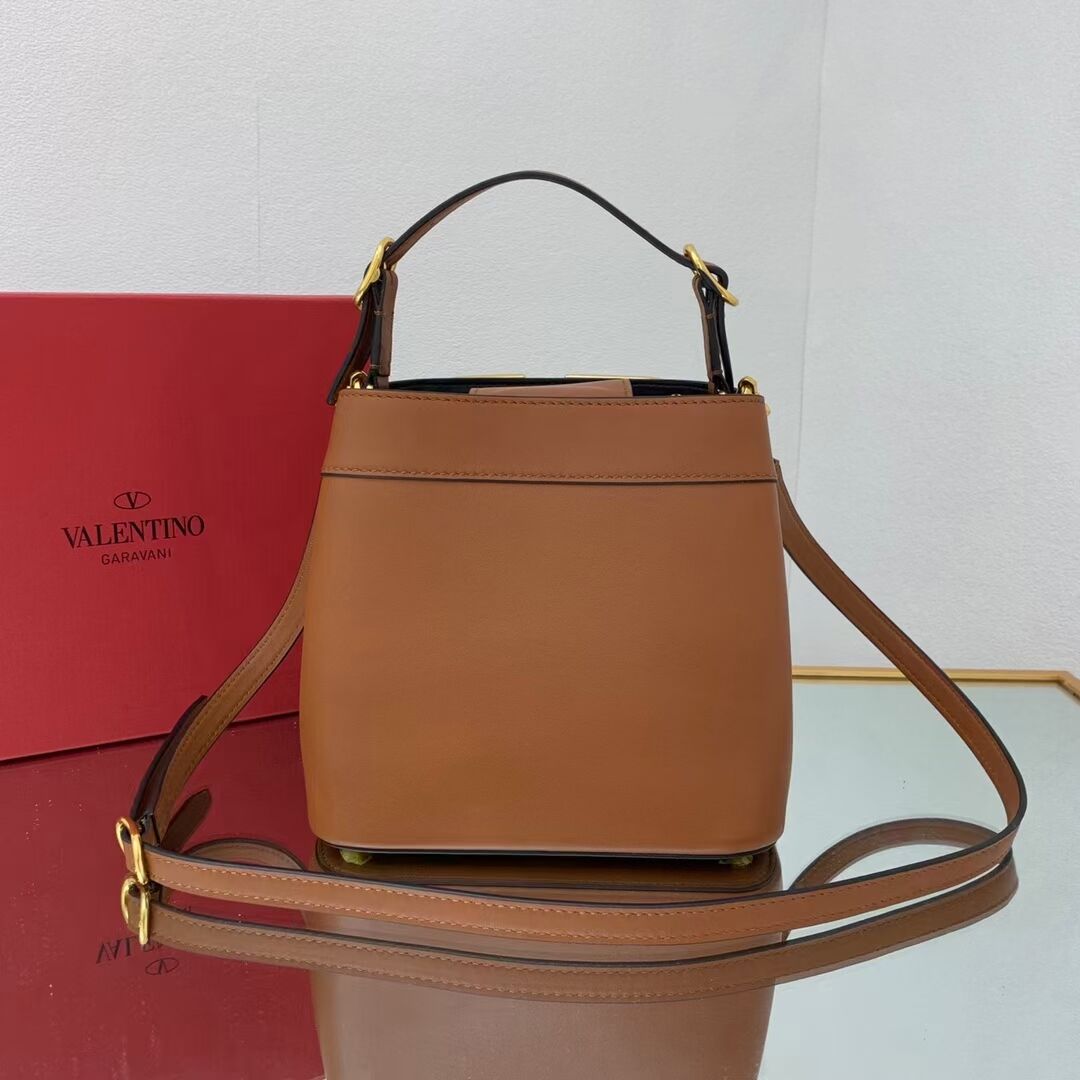 VALENTINO calf leather handbag V0754 brown