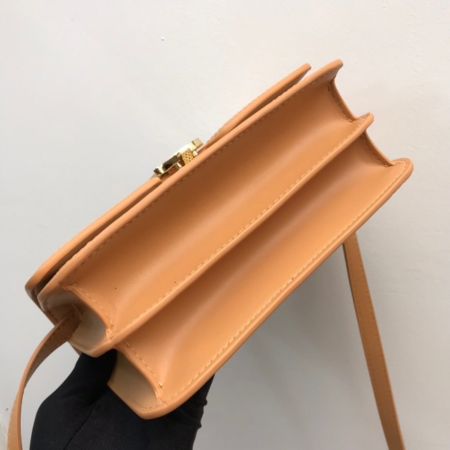 BurBerry Leather Shoulder Bag 80146 apricot