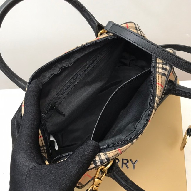 BurBerry Leather Shoulder Bag 90111 black