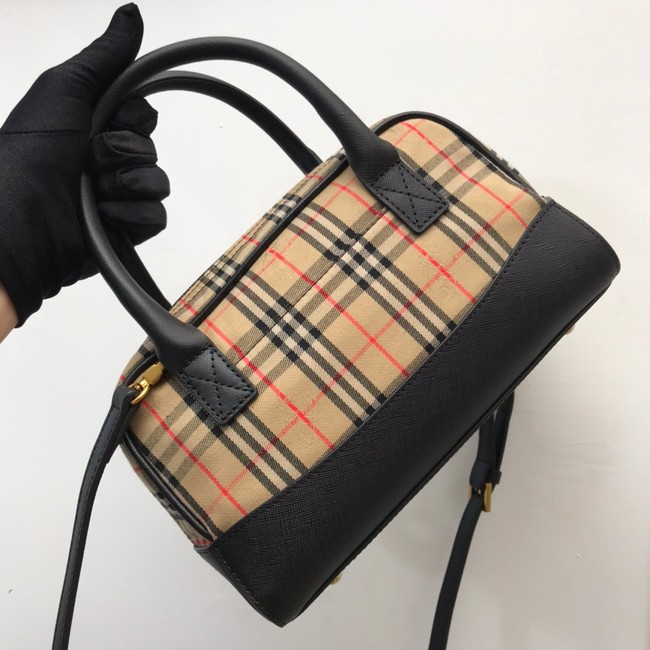 BurBerry Leather Shoulder Bag 90111 black