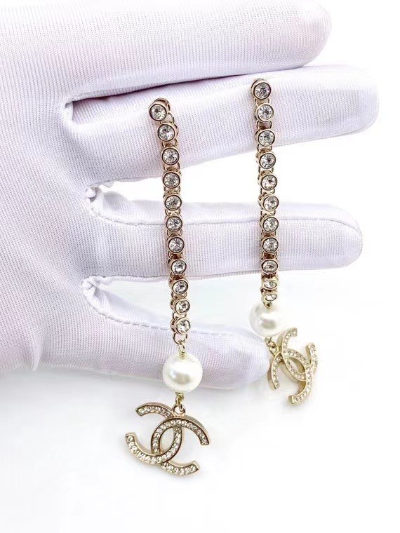 Chanel Earrings CE6708