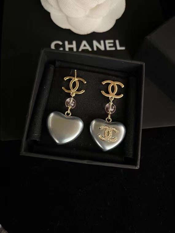 Chanel Earrings CE6726