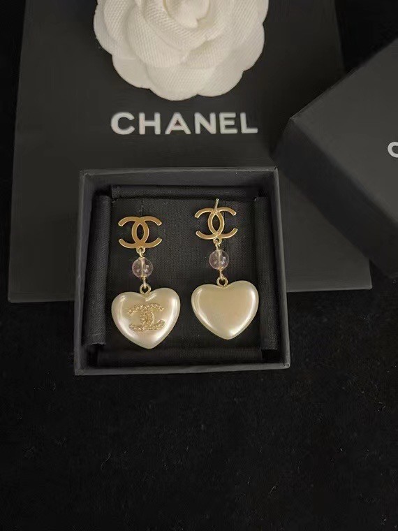 Chanel Earrings CE6726