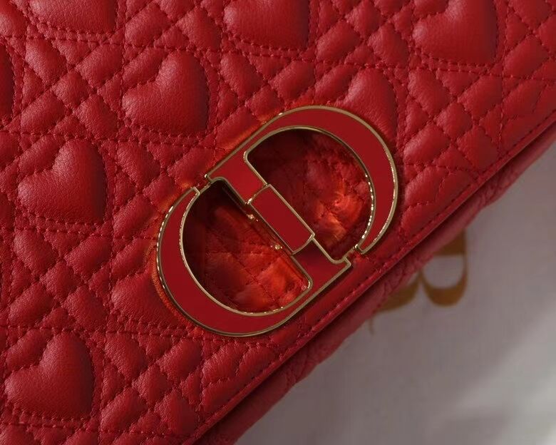 MEDIUM DIORAMOUR DIOR CARO BAG Cannage Calfskin with Heart Motif M9242WNG Bright Red