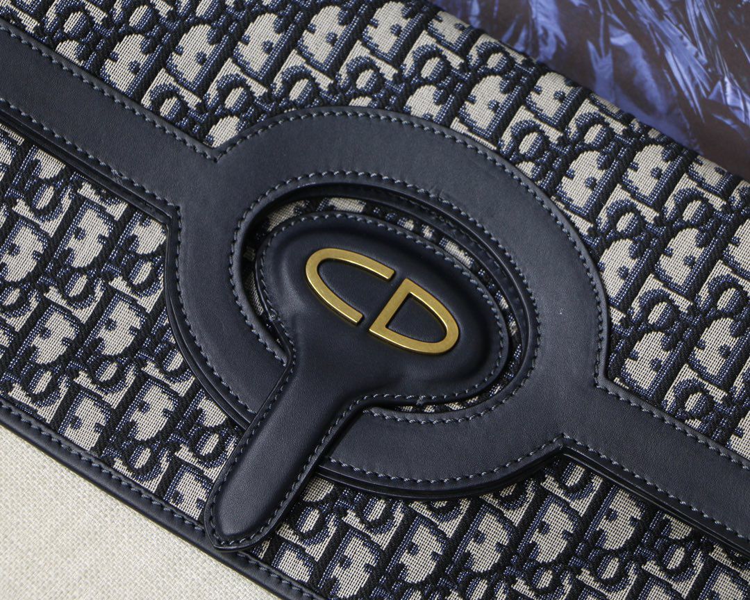 Dior Oblique Canvas Handle Cluth Bag M9009 Blue