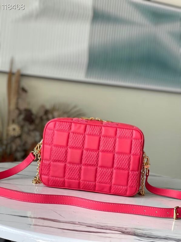 Louis Vuitton TROCA MM M59114 Pink