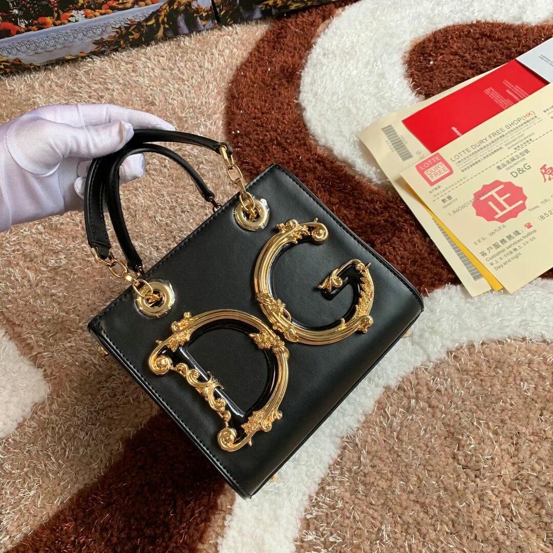 Dolce & Gabbana Origianl Leather Shoulder Bag 5158 black