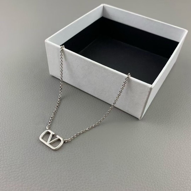 Louis Vuitton Necklace CE6768