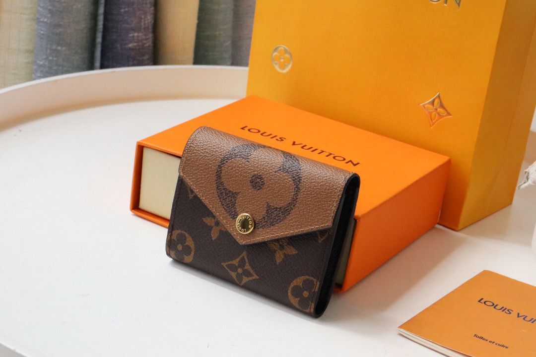 Louis Vuitton Monogram Canvas Zoe WALLET M80725 Brown