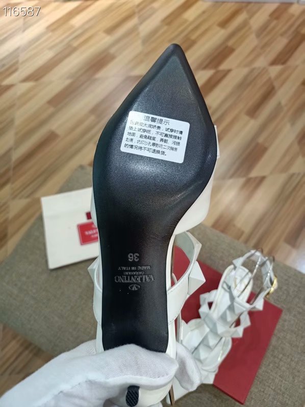 Valentino Shoes VT1070XD-3 Heel height 4CM