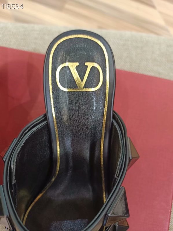 Valentino Shoes VT1071XD-1 Heel height 6CM