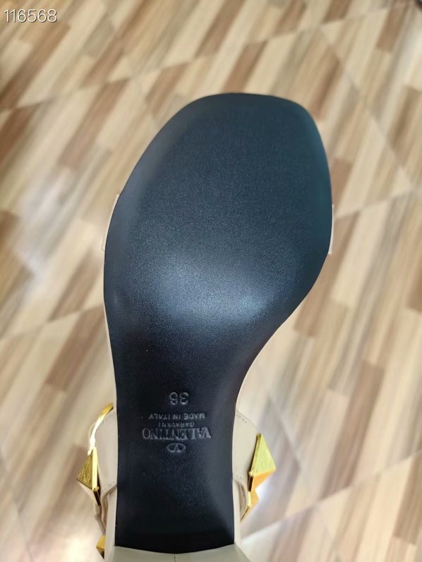 Valentino Shoes VT1074XD-2 Heel height 6CM