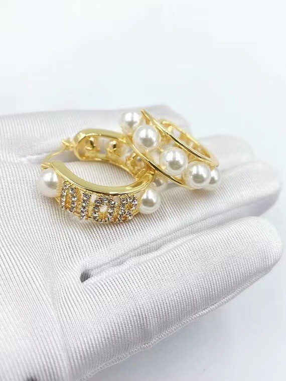 Chanel Earrings CE6799