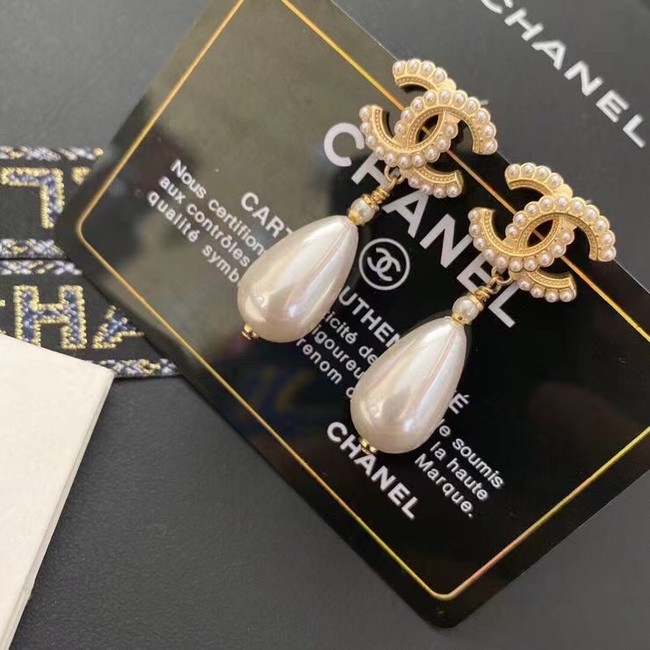 Chanel Earrings CE6806