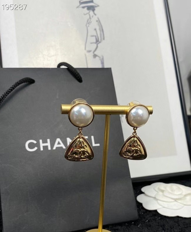 Chanel Earrings CE6828