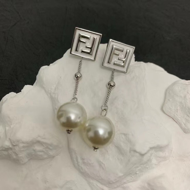 Fendi Earrings CE6850