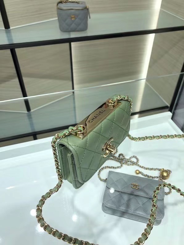 Chanel mini Flap Shoulder Bag Original leather AP2301 green