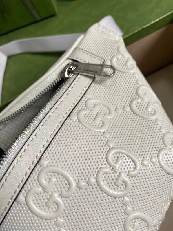 Gucci GG embossed belt bag 658582 white