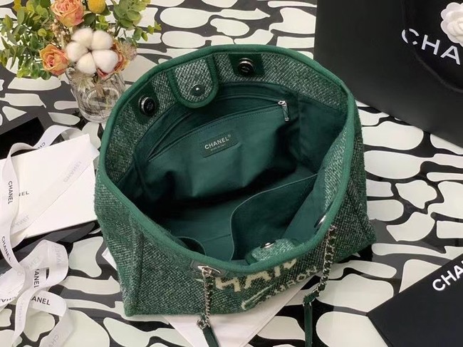 Chanel Shopping bag MM A67001 green