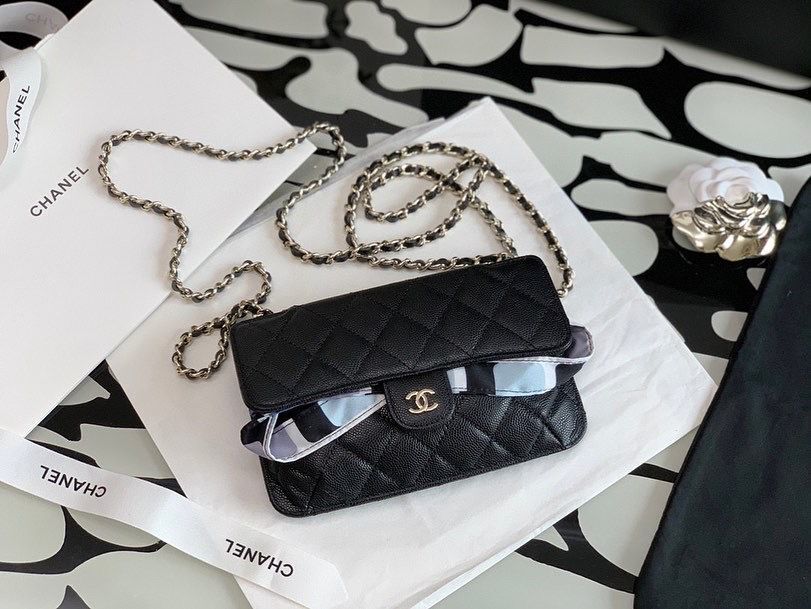 Chanel Shopping bag CC2897 Black