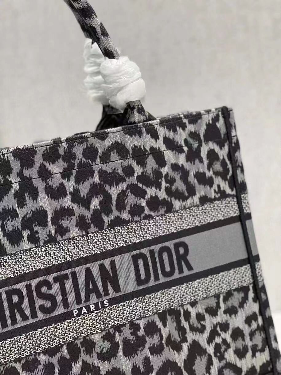 DIOR BOOK TOTE Embroidery M1296ZR Black leopard print