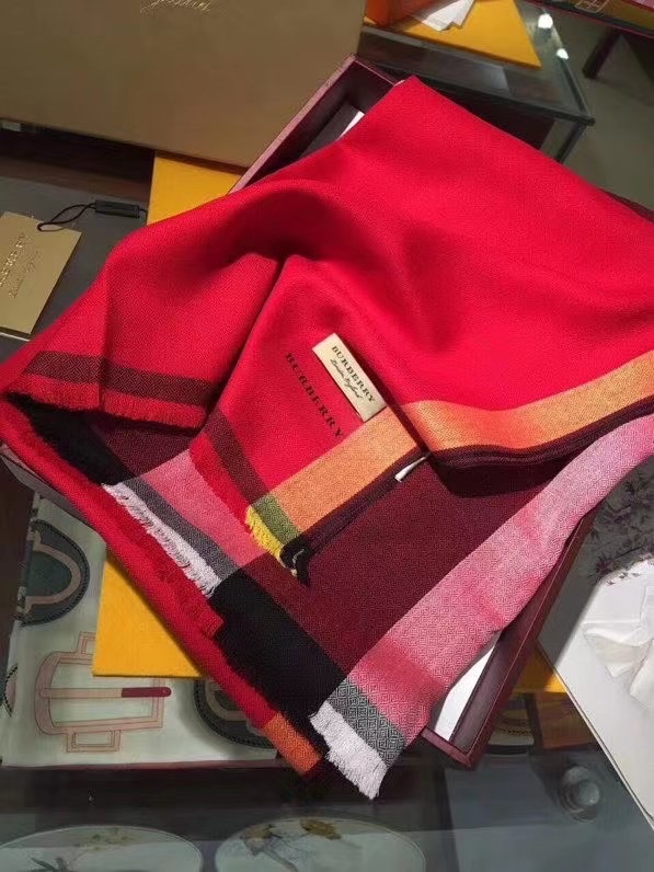 Burberry scarf Wool&Cashmere 33659-2