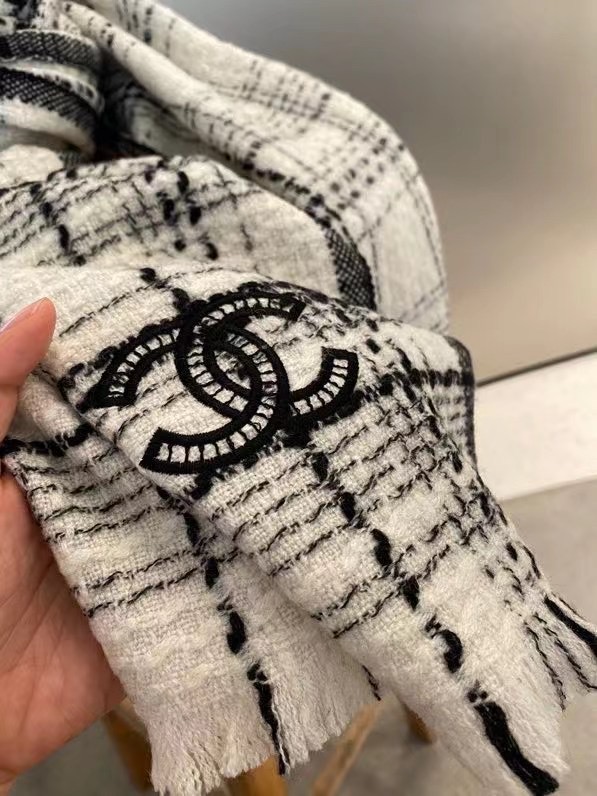 Chanel scarf Wool&Cashmere 33667-1