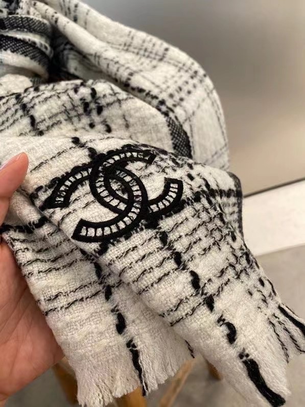 Chanel scarf Wool&Cashmere 33667-1