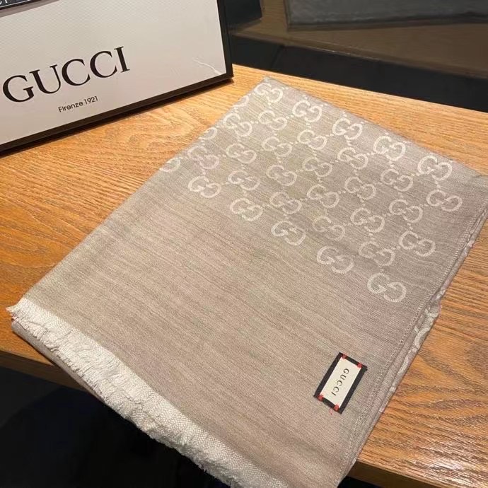 Gucci scarf Wool&Cashmere 33664-1