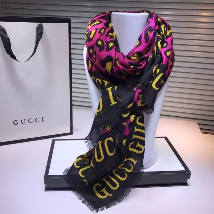 Gucci scarf Wool&Cashmere 33668-3