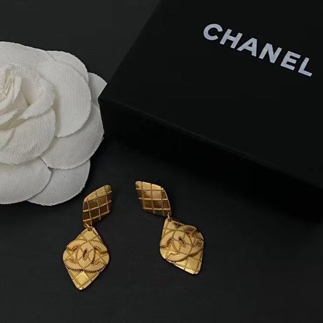 Chanel Earrings CE7011