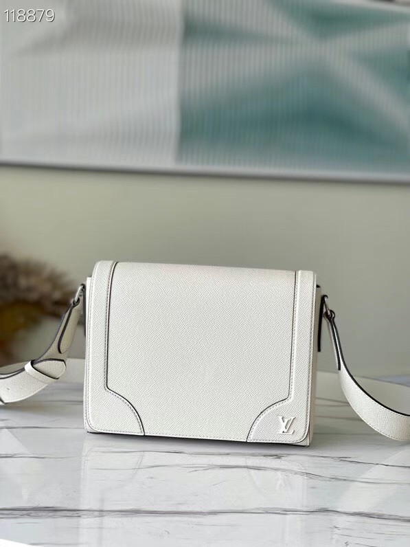 Louis Vuitton NEW FLAP MESSENGER M30807 white