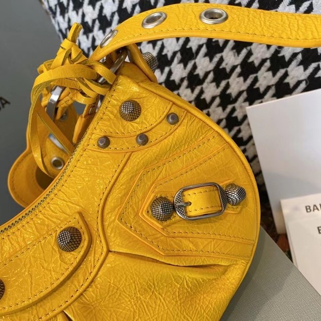 Balenciaga WOMENS LE CAGOLE MEDIUM SHOULDER BAG IN YELLOW 27541