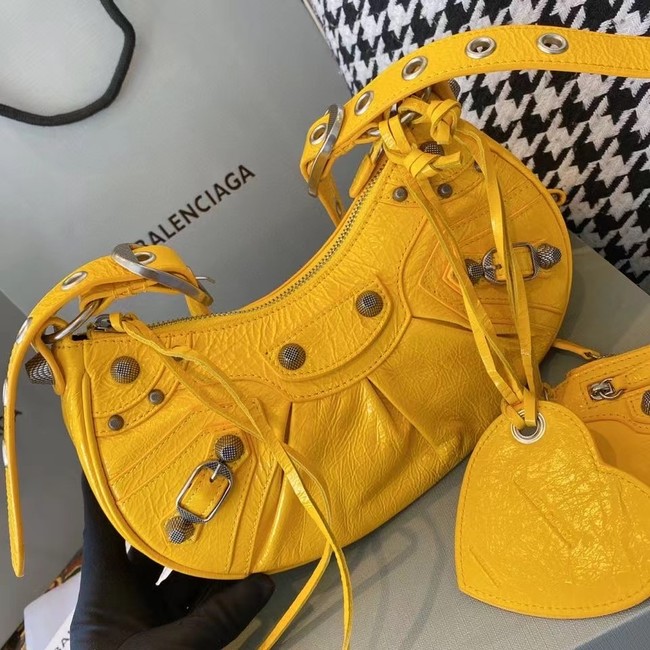 Balenciaga WOMENS LE CAGOLE MEDIUM SHOULDER BAG IN YELLOW 27541