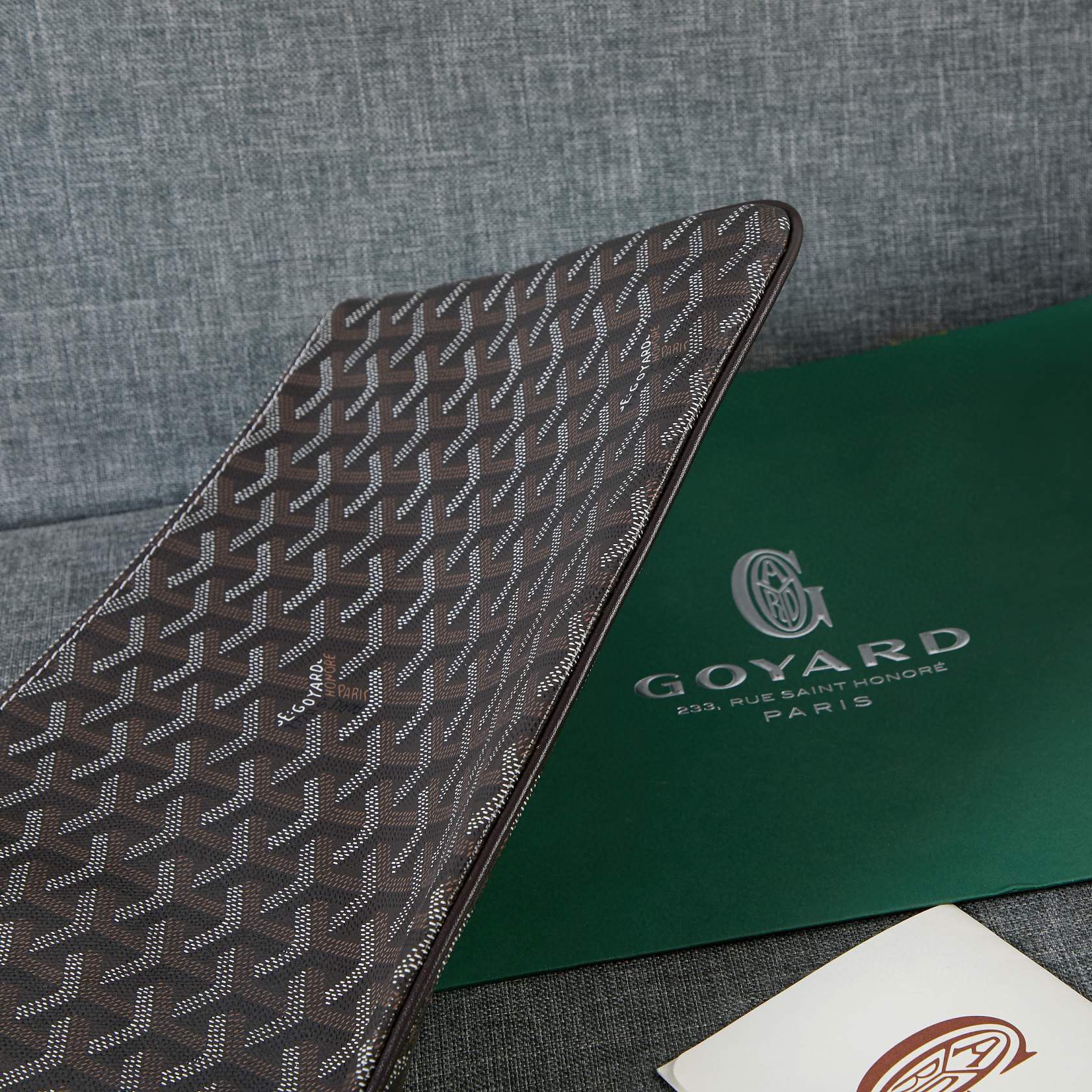 Goyard Y Doodling Calfskin Leather Clutch bag 5987 Gray