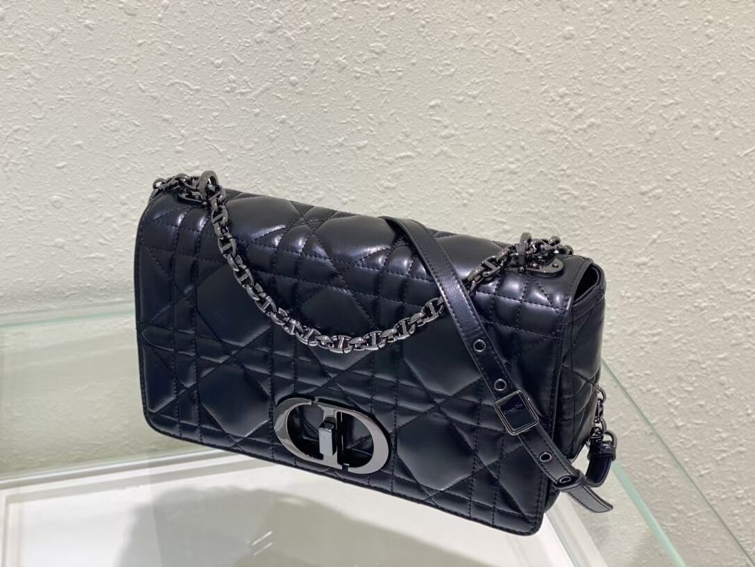 LARGE DIOR CARO BAG Gradient Cannage Lambskin M9243E black