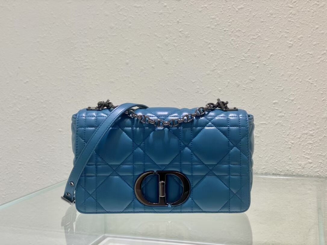 MEDIUM DIOR CARO BAG Gradient Cannage Lambskin M9242WN blue