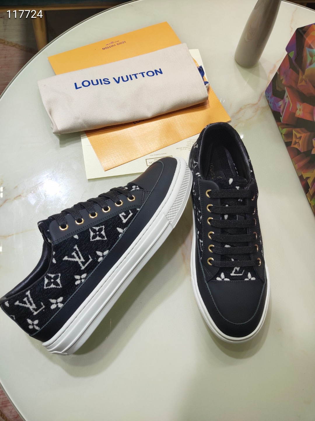 Louis Vuitton Shoes LV1140DC-1