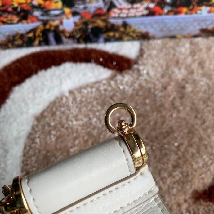 Dolce & Gabbana Origianl Leather Shoulder Bag 5157 white