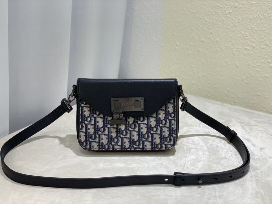 DIOR SMALL BOBBY BAG Embroidery C0978A black