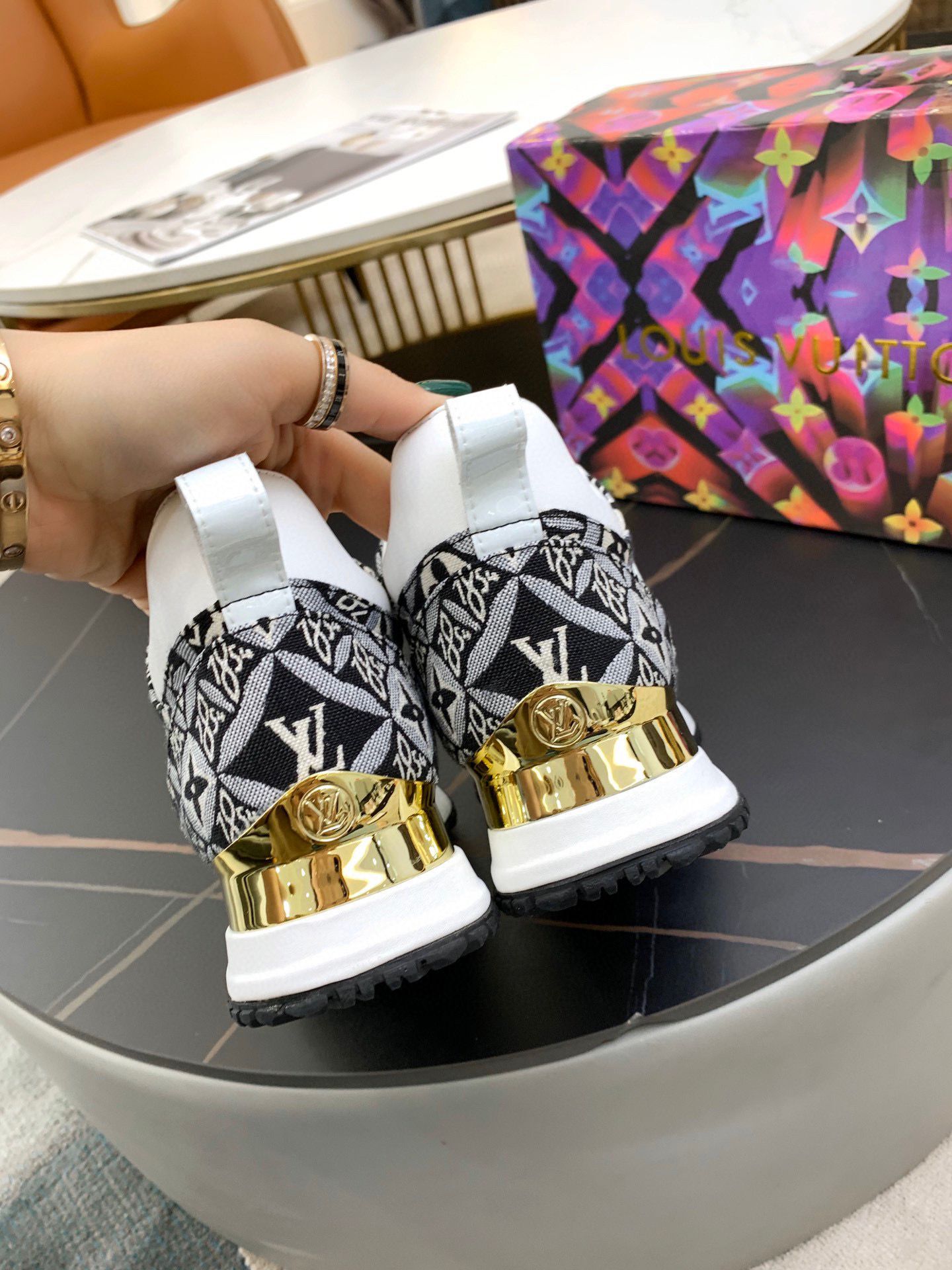 Louis Vuitton Shoes LV114103