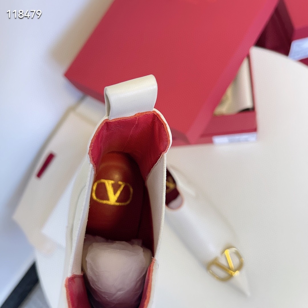 Valentino Shoes VT1084GC-6 Heel height 4.5CM