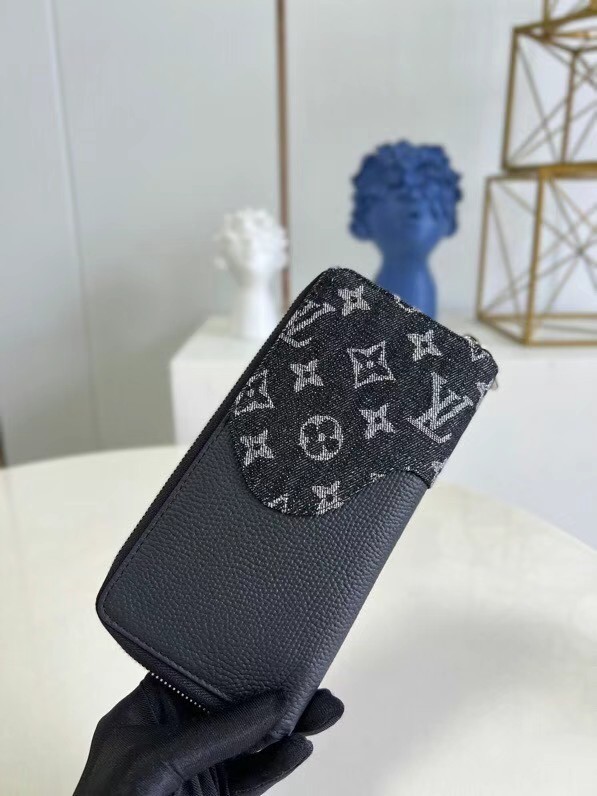 Louis Vuitton BRAZZA WALLET M63095 black