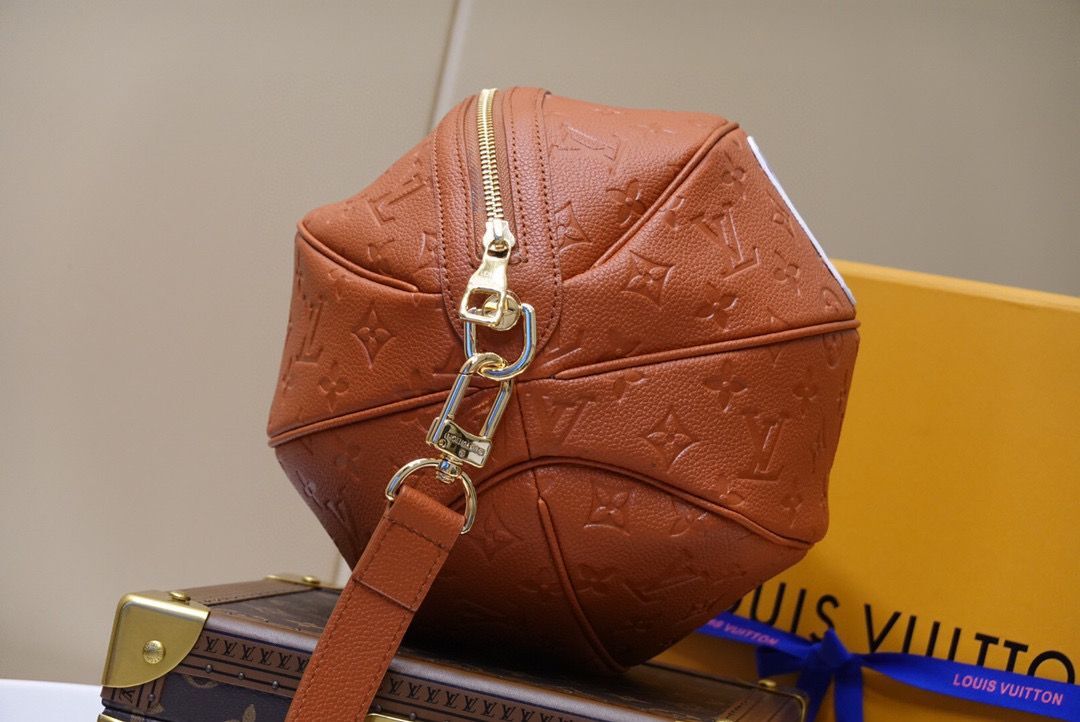 Louis Vuitton NBA Ball in Basket Shoulder Bag M57974 Brown