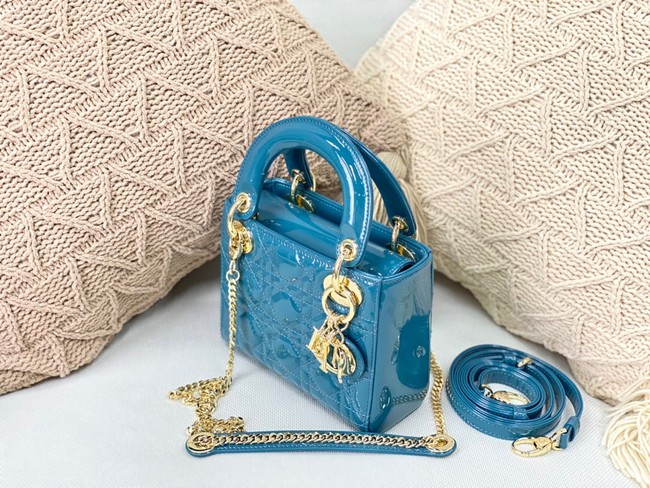 MINI LADY DIOR BAG Patent Cannage Calfskin M0566OW sky Blue&gold